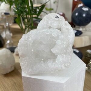 geode quartz 341
